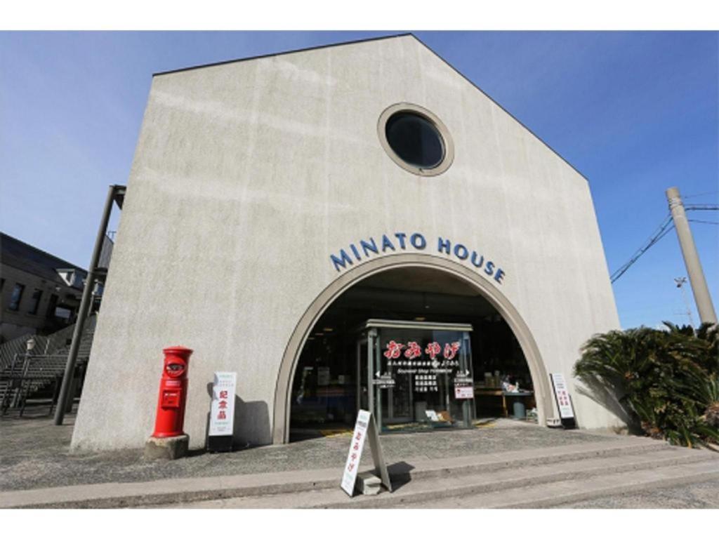 Kokura Recent Hotel Kitakyūshū Exteriör bild