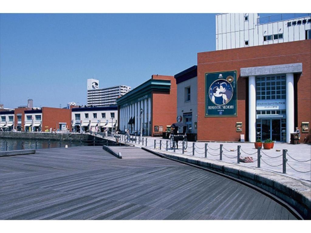 Kokura Recent Hotel Kitakyūshū Exteriör bild
