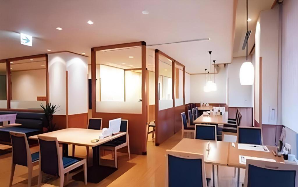 Kokura Recent Hotel Kitakyūshū Exteriör bild